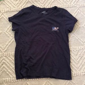 Vineyard vines tee